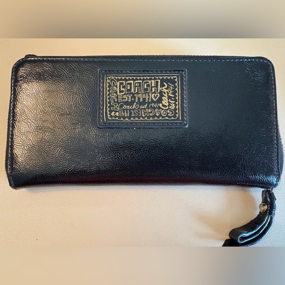 Coach Handbags - Coach Poppy Zip Around Wallet